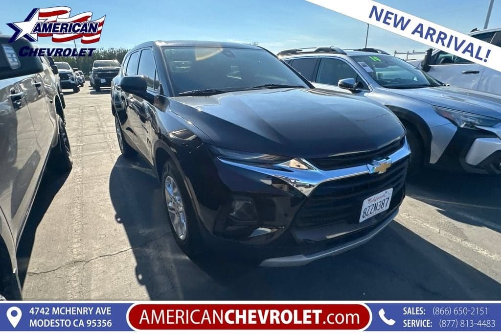 2022 Chevrolet Blazer LT — photo 1 of 5
