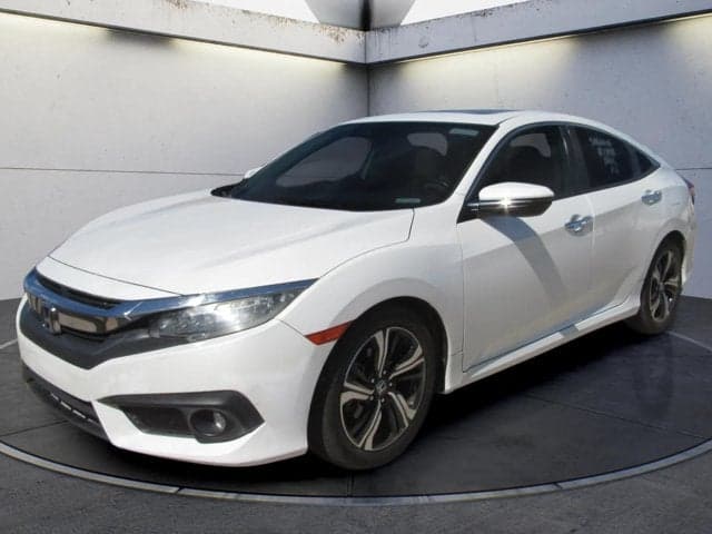 2017 Honda Civic Sedan Touring — photo 1 of 7
