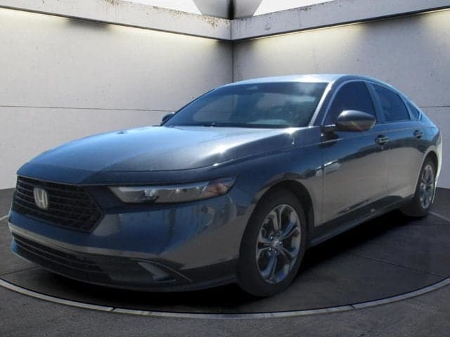 2023 Honda Accord Sedan EX — photo 1 of 7