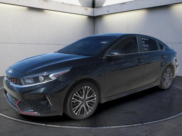 2023 Kia Forte GT-Line — photo 1 of 7