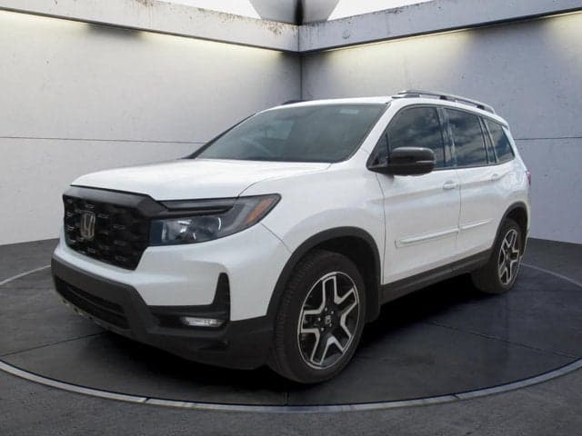 2023 Honda Passport Elite — photo 1 of 7