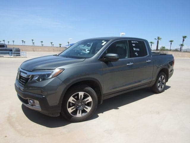 2019 Honda Ridgeline RTL-E — photo 1 of 7