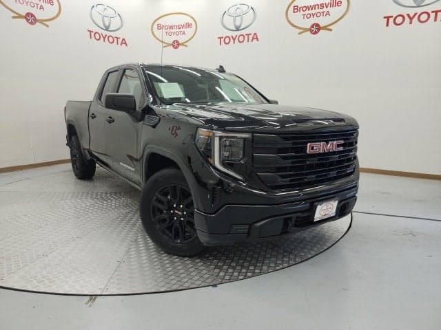 2023 GMC Sierra 1500 Pro — photo 1 of 5