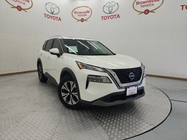 2023 Nissan Rogue SV — photo 1 of 17