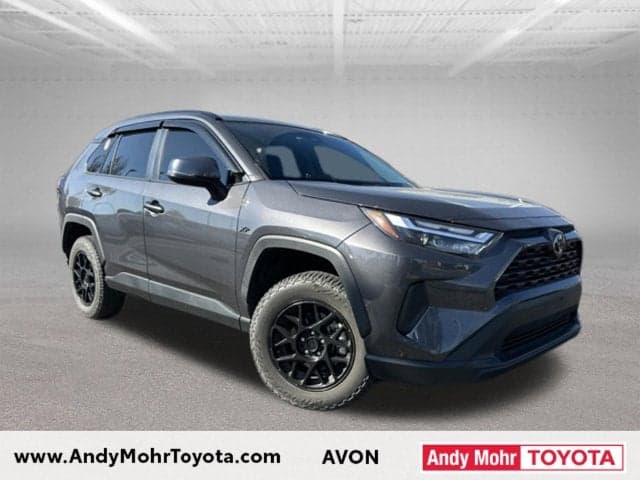 2024 Toyota RAV4 XLE — photo 1 of 5