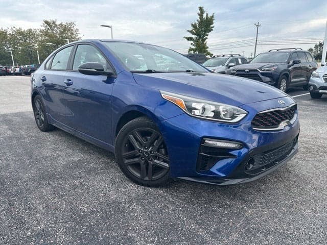 2020 Kia Forte GT-Line — photo 1 of 24
