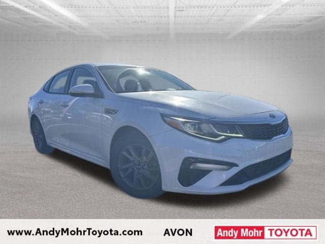 2020 Kia Optima LX — photo 1 of 11