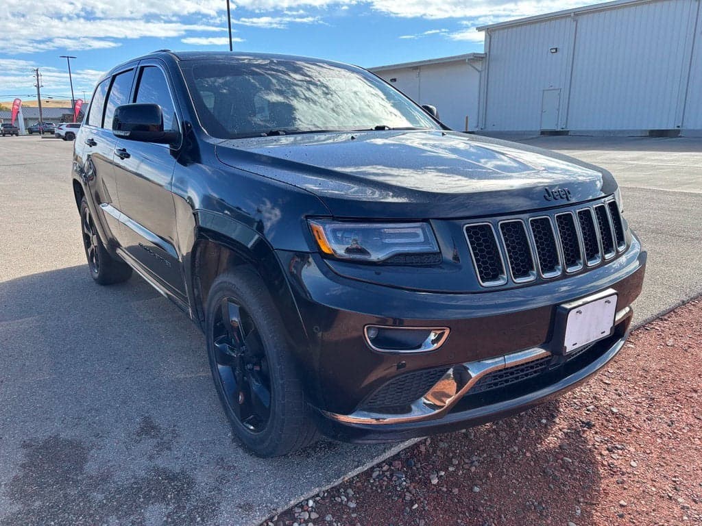 2016 Jeep Grand Cherokee Overland — photo 1 of 5
