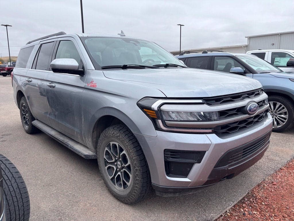 2024 Ford Expedition Max XLT — photo 1 of 5