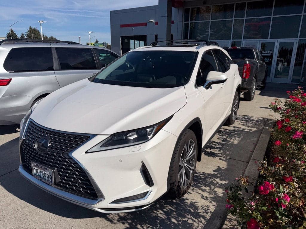 2022 Lexus RX RX 450h — photo 1 of 10