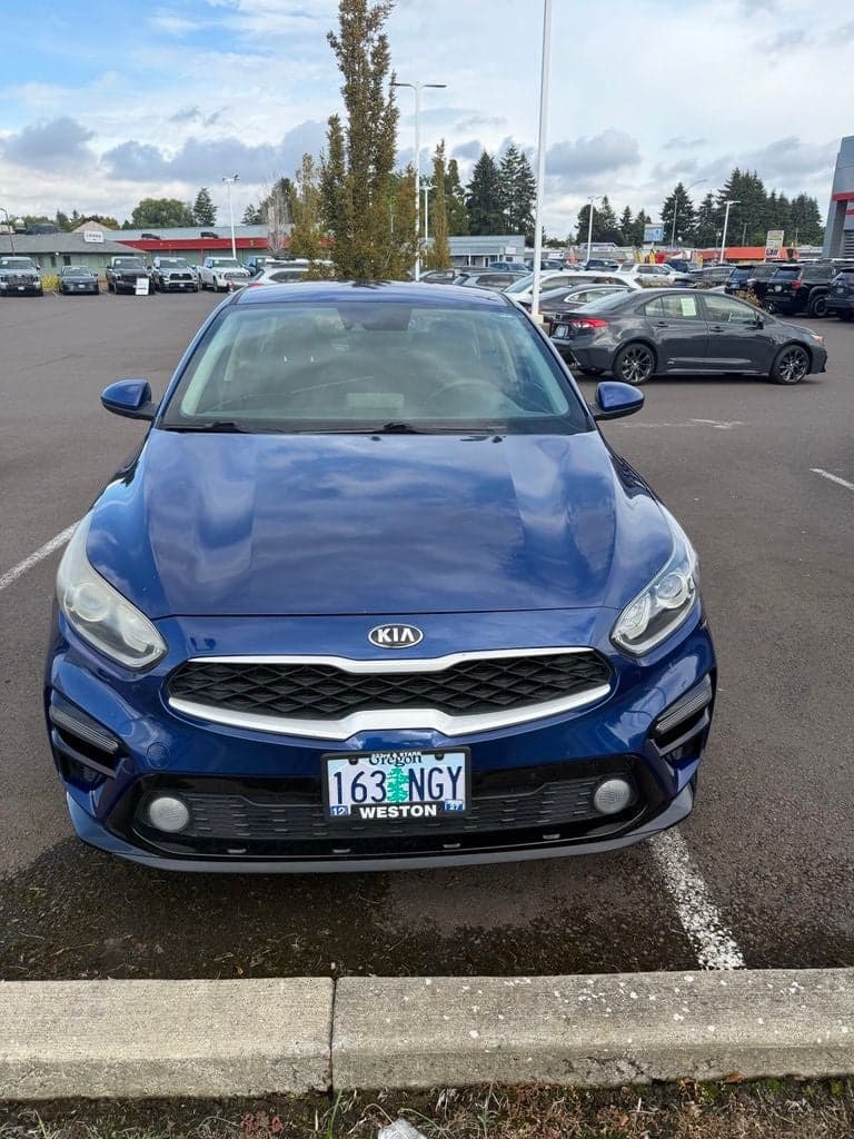2019 Kia Forte LXS — photo 1 of 11