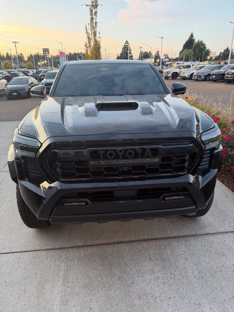 2026 Toyota Tacoma 4WD TRD Pro Hybrid — photo 1 of 11