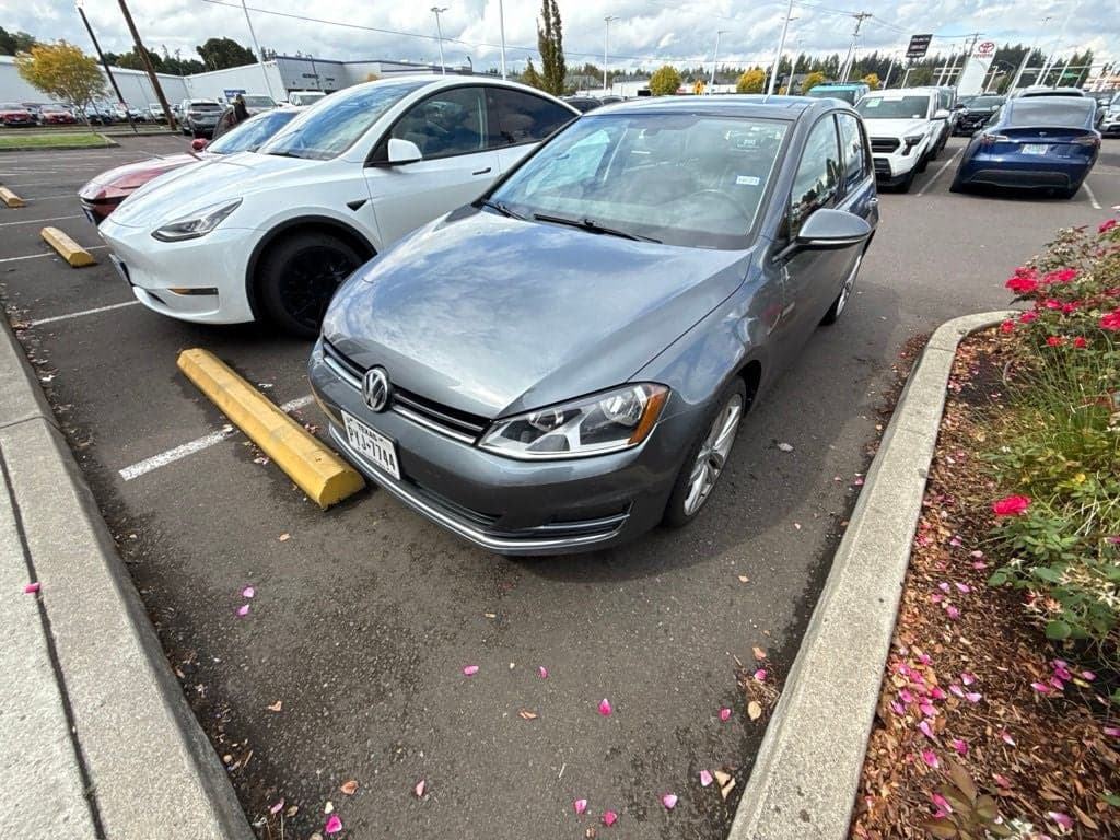 2017 Volkswagen Golf SEL — photo 1 of 10