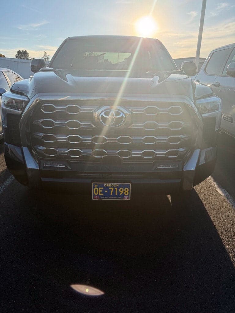 2024 Toyota Tundra 4WD Platinum Hybrid — photo 1 of 5