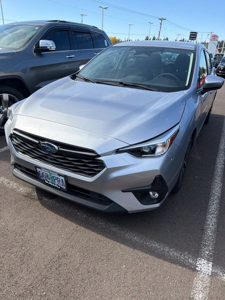 2024 Subaru Impreza Sport — photo 1 of 10