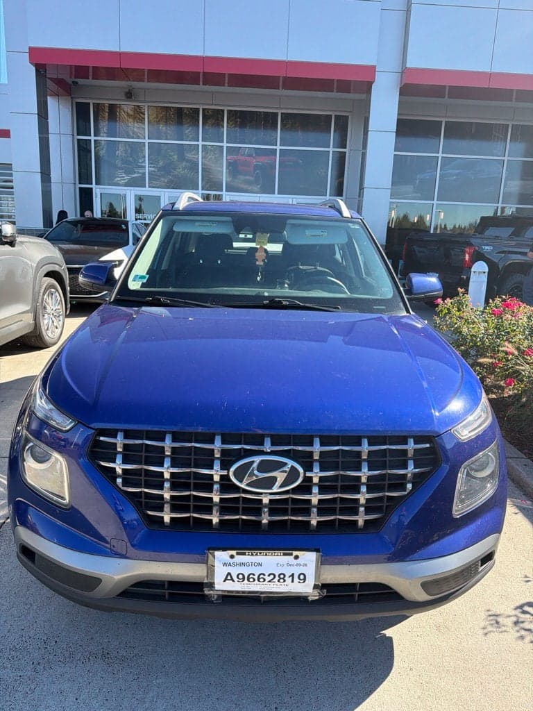2022 Hyundai Venue SEL — photo 1 of 10