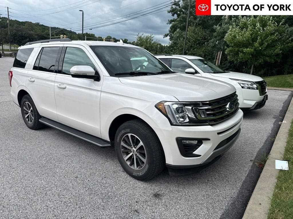 2019 Ford Expedition XLT — photo 1 of 4