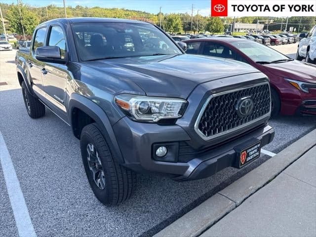 2018 Toyota Tacoma Base — photo 1 of 8