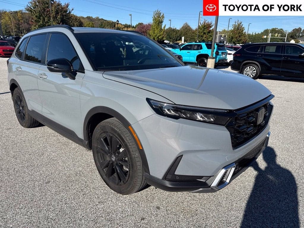 2026 Honda CR-V Hybrid Sport Touring — photo 1 of 2