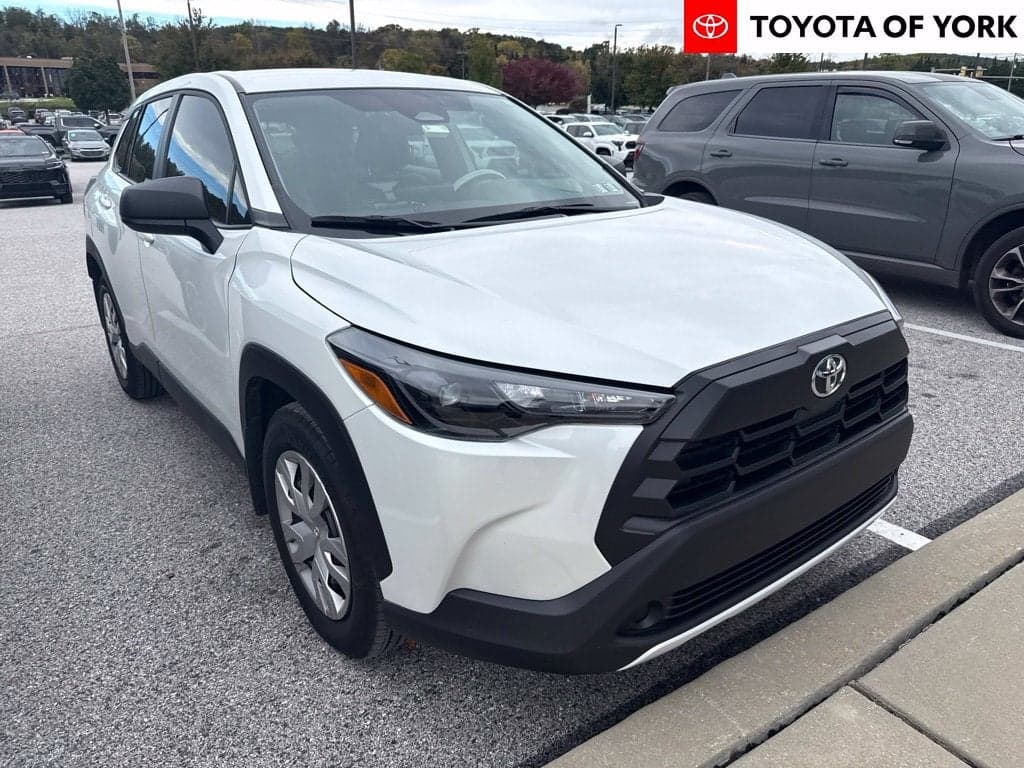 2026 Toyota Corolla Cross L — photo 1 of 3