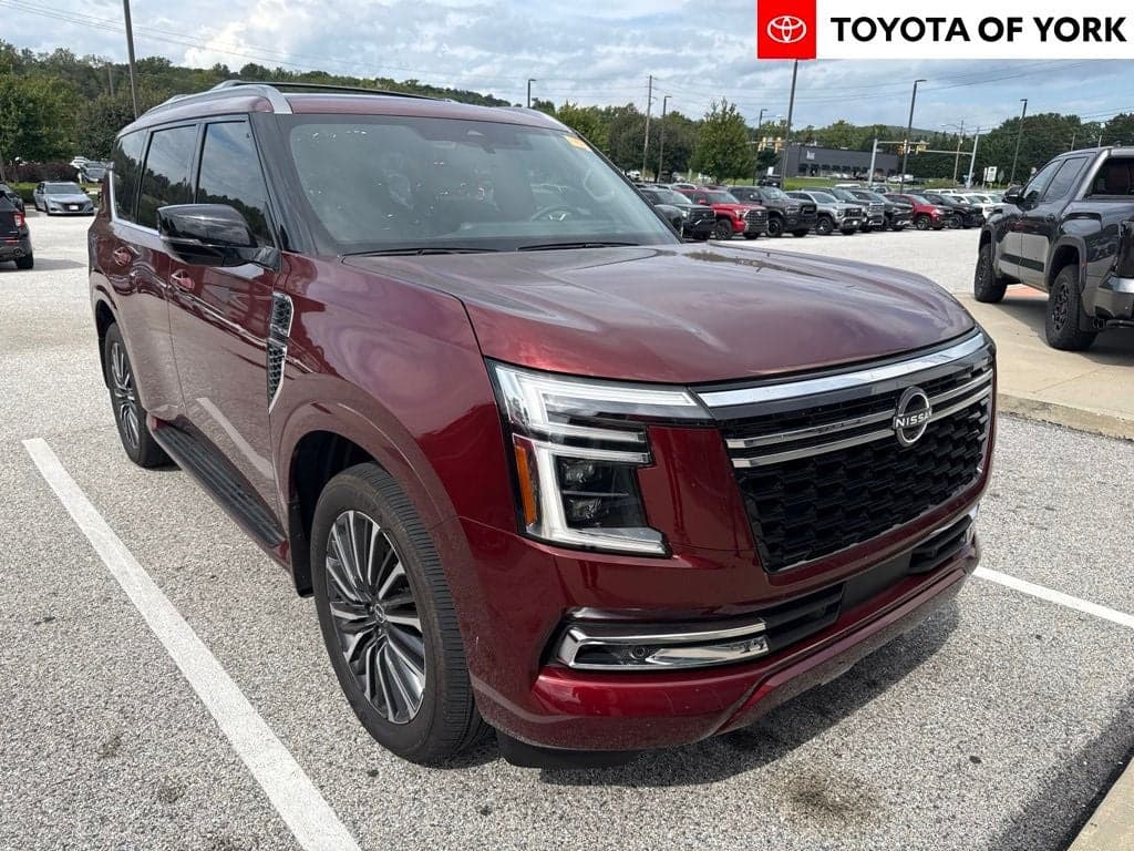 2025 Nissan Armada Platinum Reserve — photo 1 of 10