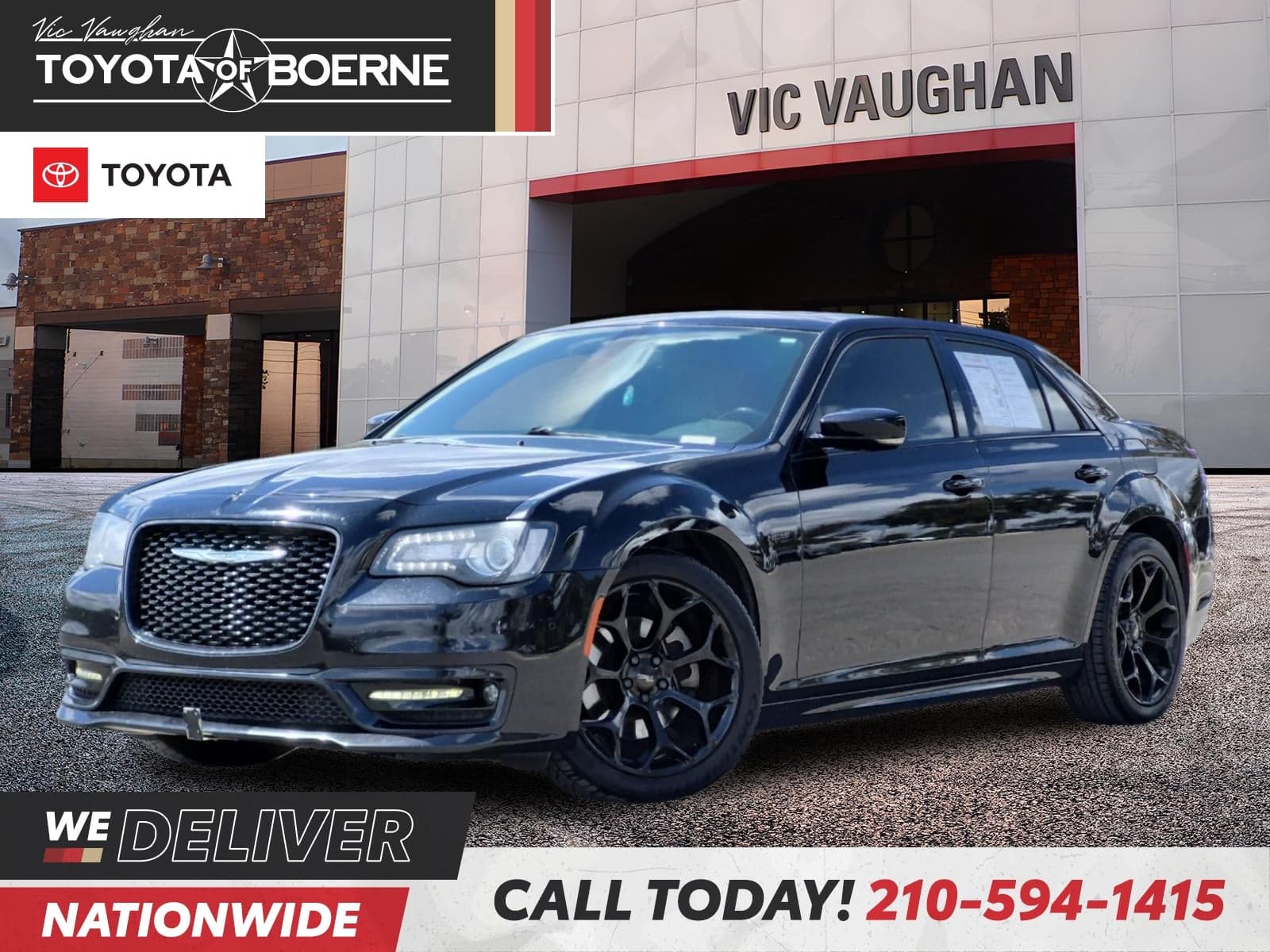 2018 Chrysler 300 Base — photo 1 of 44