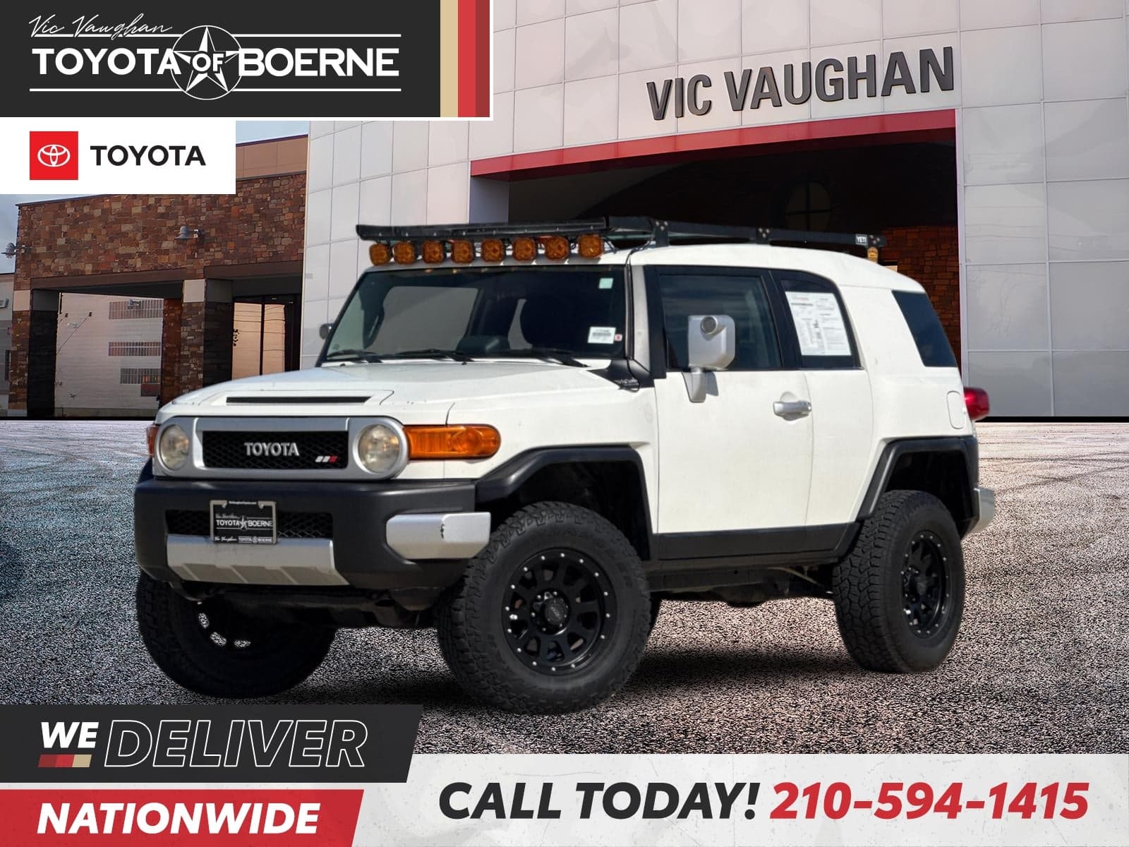 2010 Toyota FJ Cruiser Base — photo 1 of 5