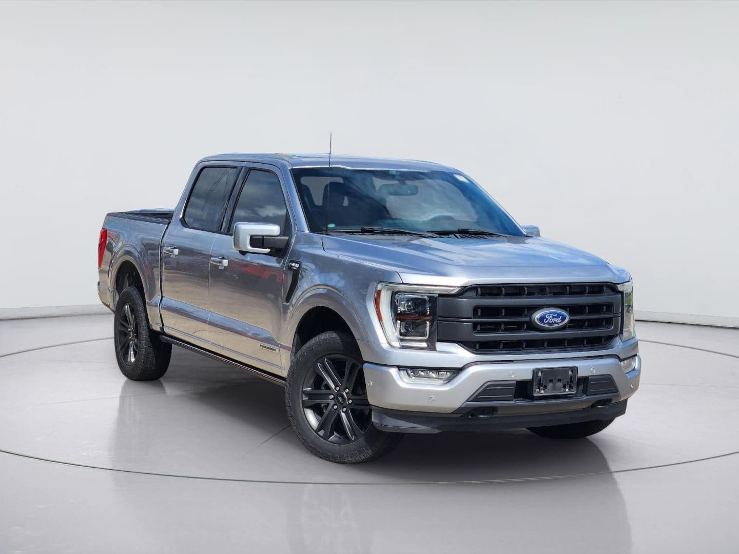 2022 Ford F-150 LARIAT — photo 1 of 8