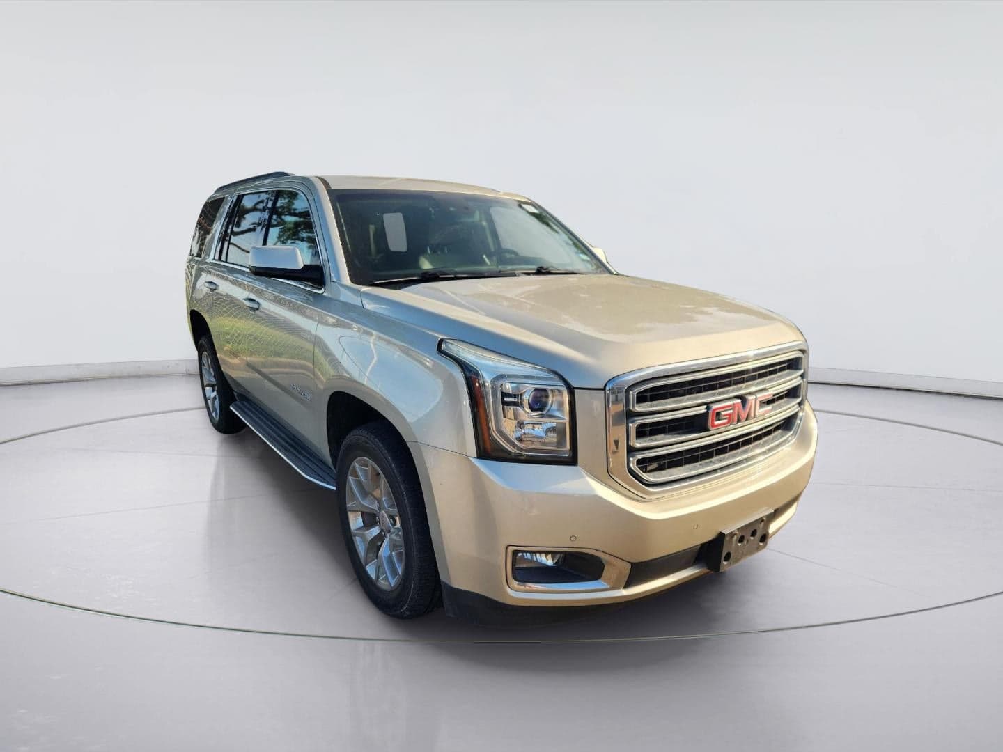 2016 GMC Yukon SLT — photo 1 of 10