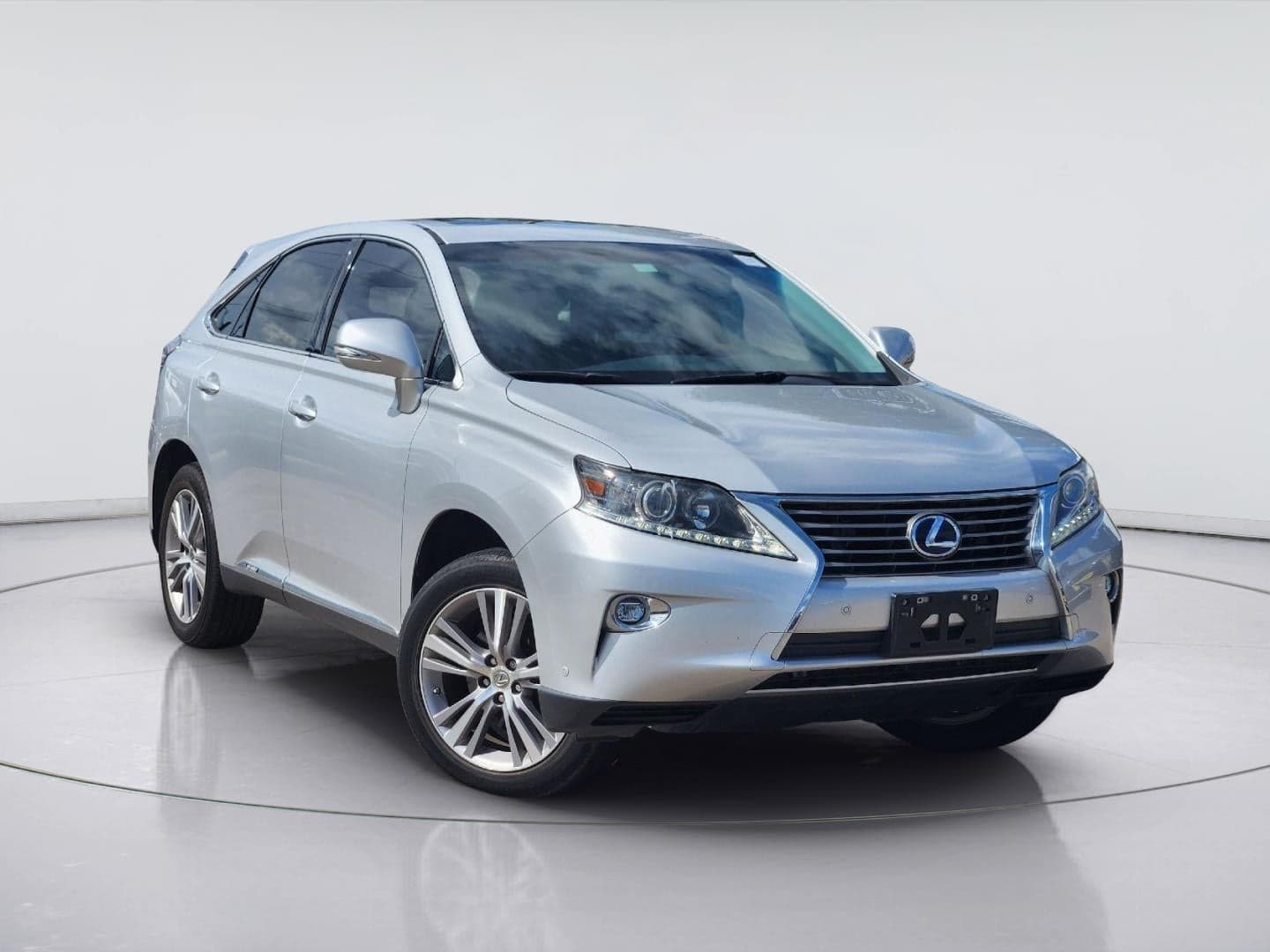 2015 Lexus RX 450h Base — photo 1 of 8