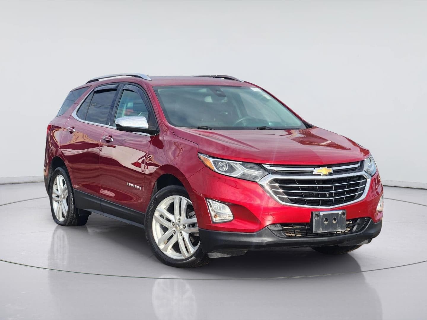 2020 Chevrolet Equinox Premier — photo 1 of 5