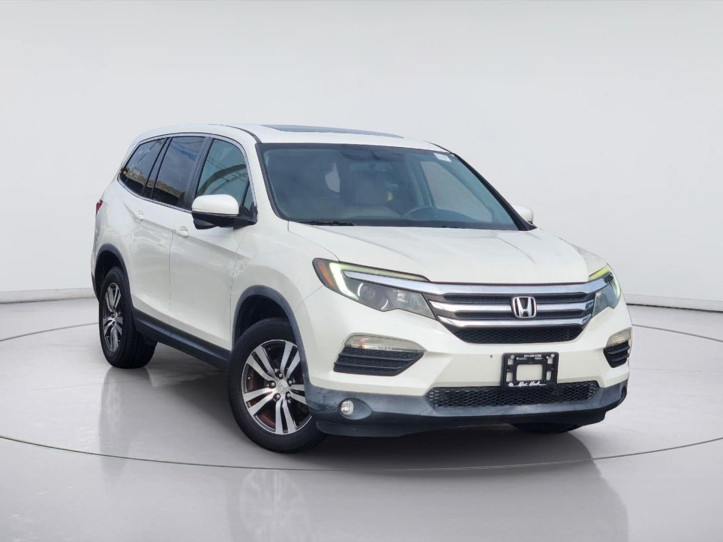 2017 Honda Pilot EX-L — photo 1 of 5