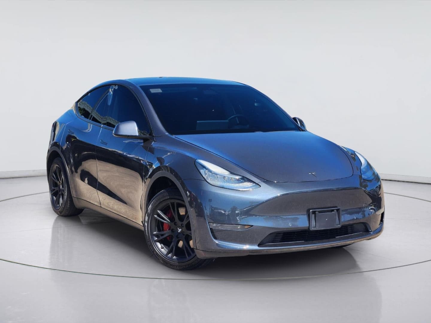 2020 Tesla Model Y Long Range — photo 1 of 66