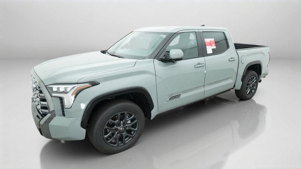 2026 Toyota Tundra 4WD Platinum — photo 1 of 5