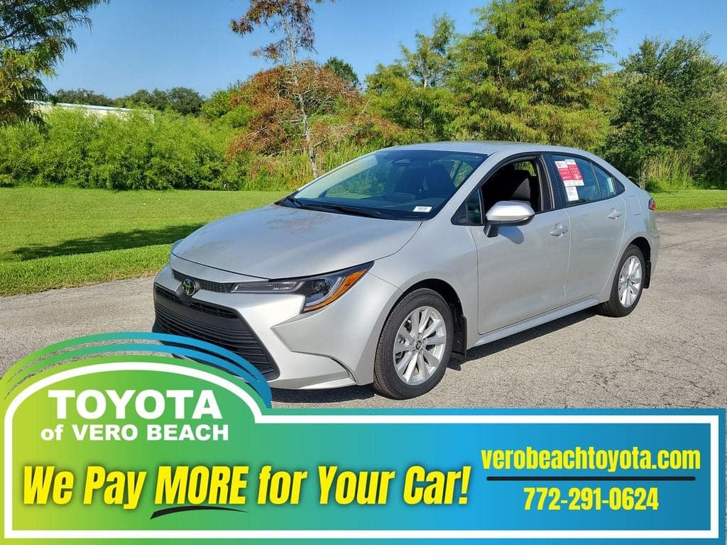 2026 Toyota Corolla LE — photo 1 of 31
