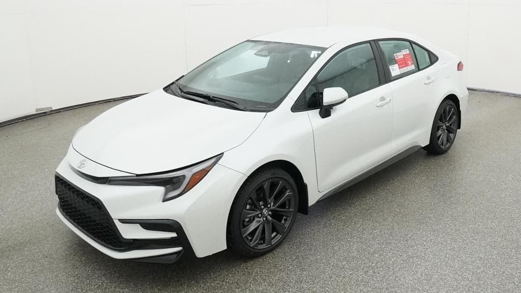 2026 Toyota Corolla SE — photo 1 of 33