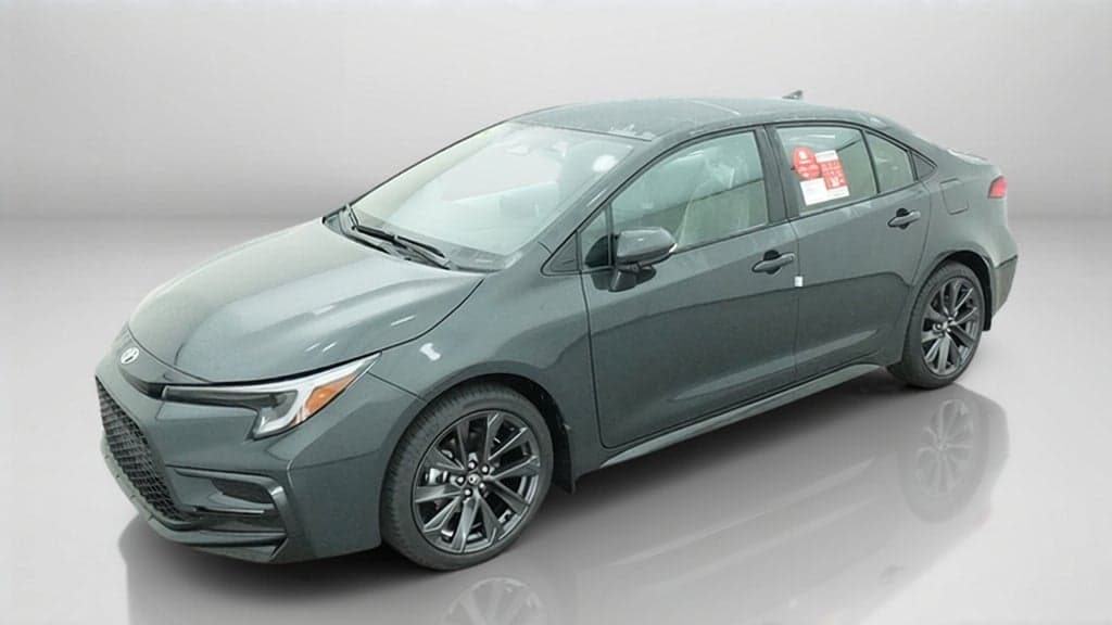 2027 Toyota Corolla SE — photo 1 of 5