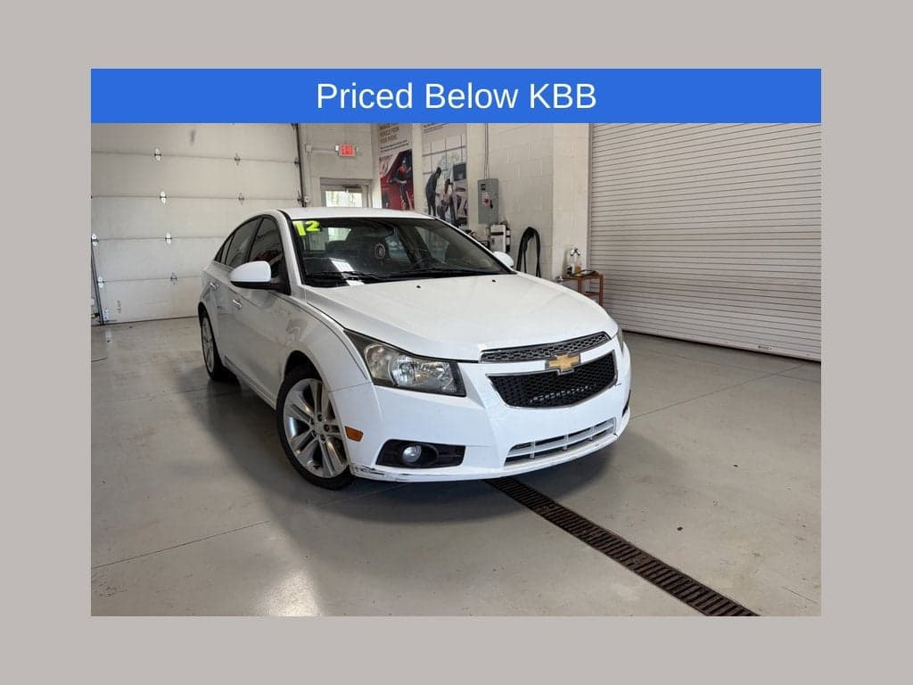 2012 Chevrolet Cruze LTZ — photo 1 of 28