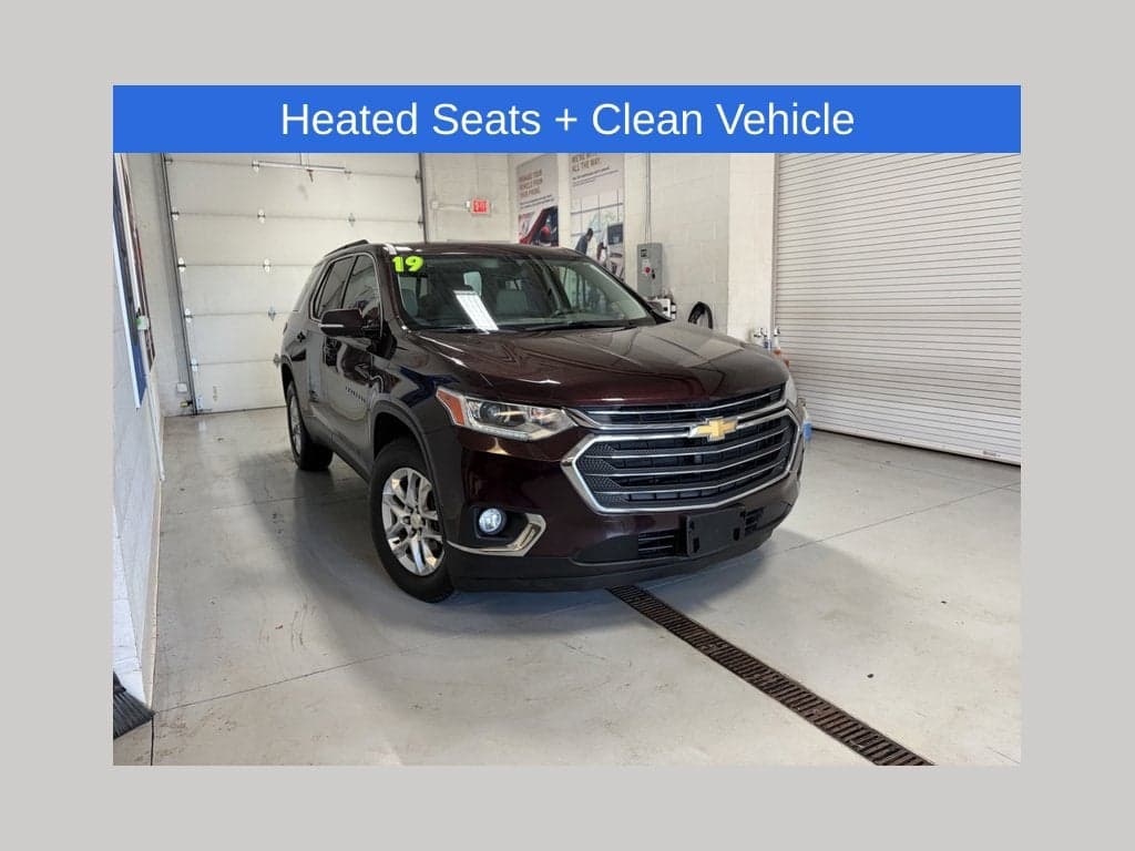 2019 Chevrolet Traverse LT Cloth — photo 1 of 5