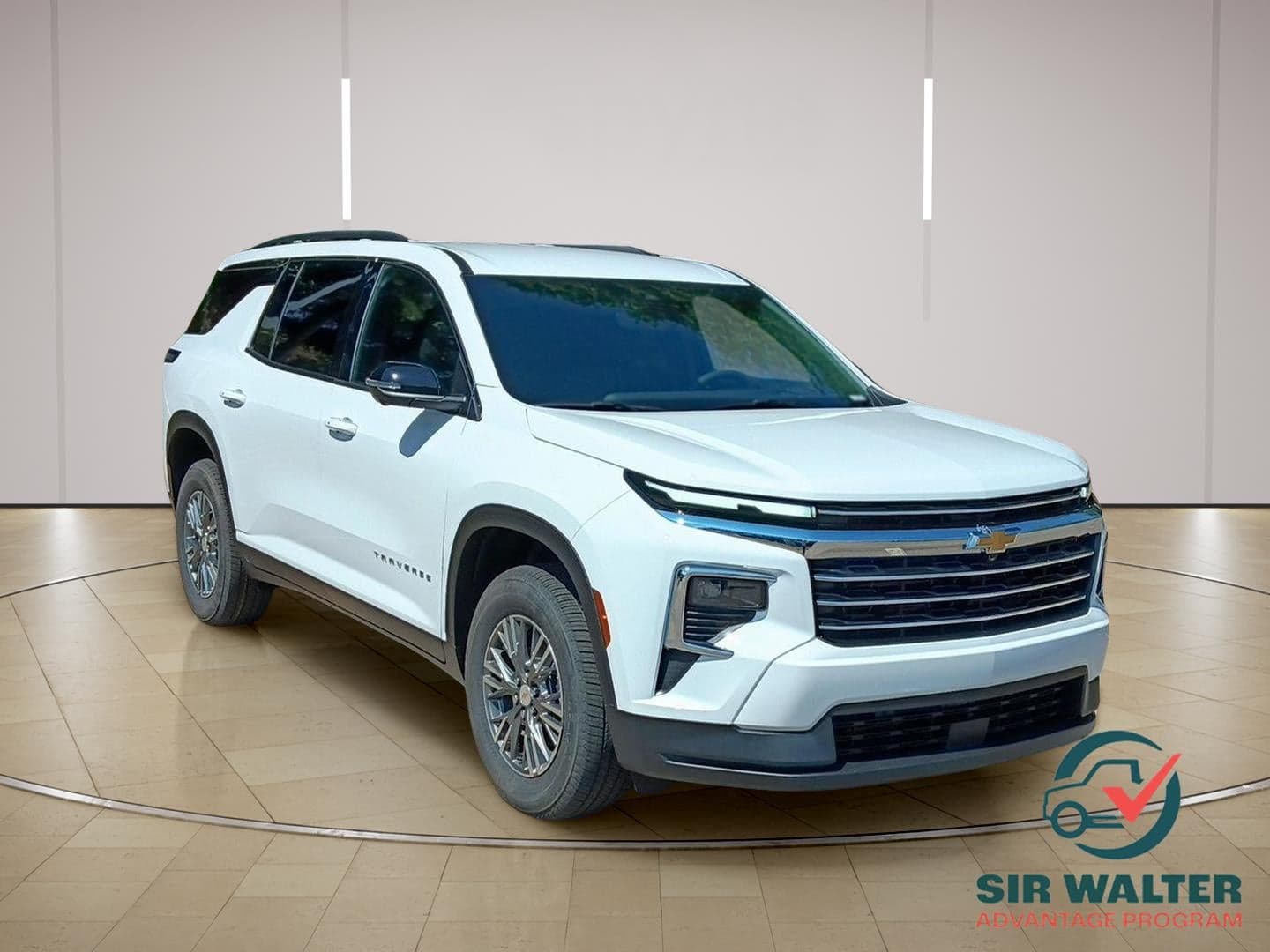 2027 Chevrolet Traverse FWD LT — photo 1 of 22