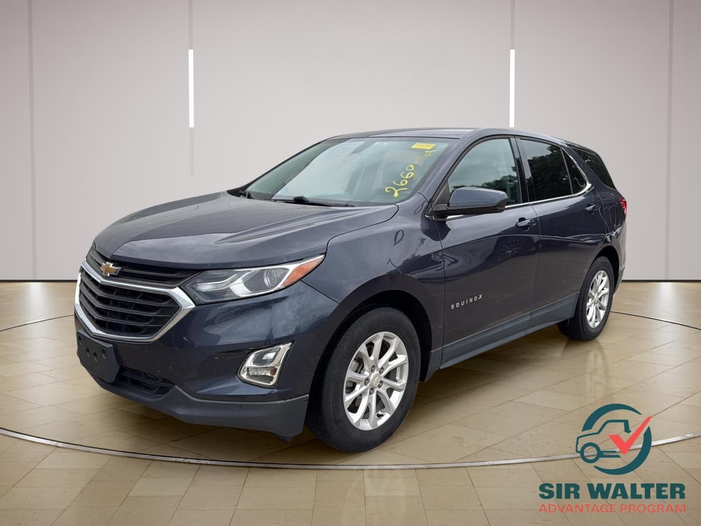2019 Chevrolet Equinox LT — photo 1 of 5