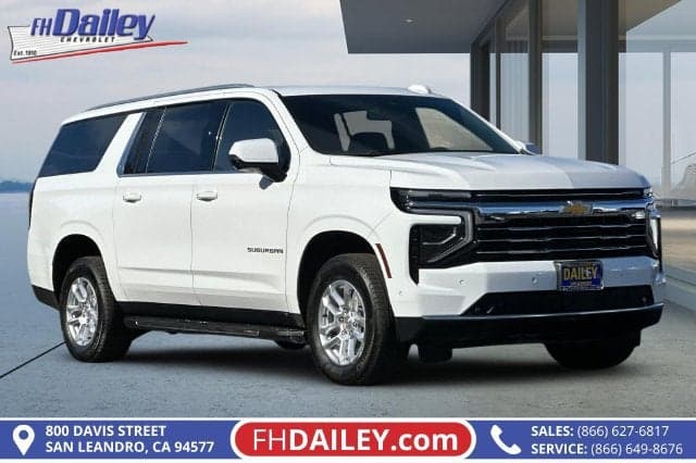 2026 Chevrolet Suburban LT — photo 1 of 5