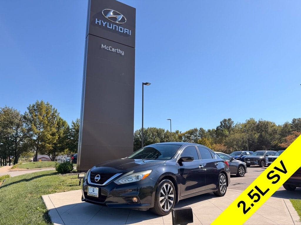 2016 Nissan Altima 2.5 SV — photo 1 of 5