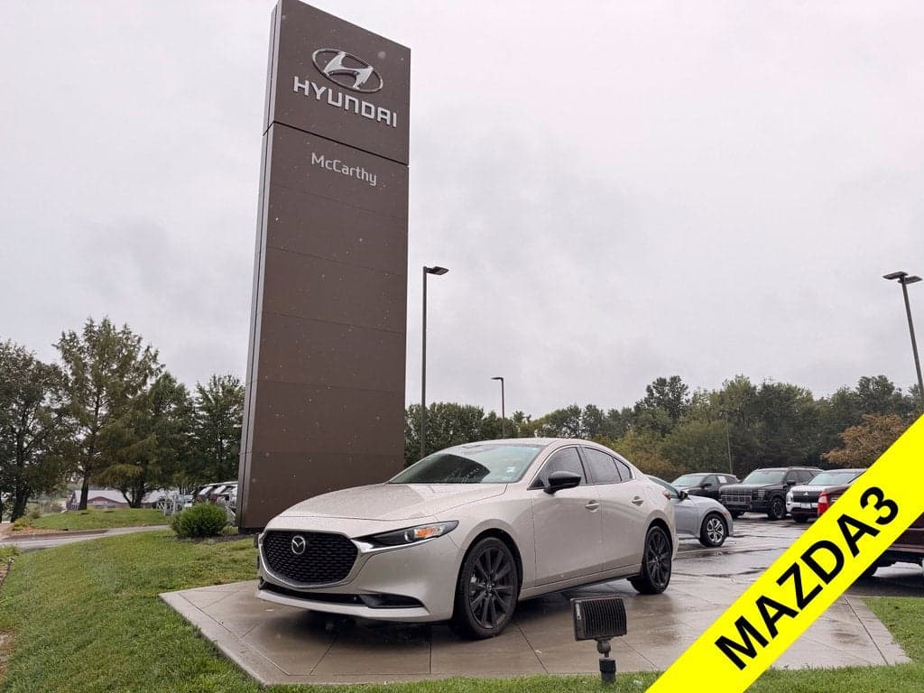2025 Mazda Mazda3 Sedan 2.5 S Select Sport — photo 1 of 32