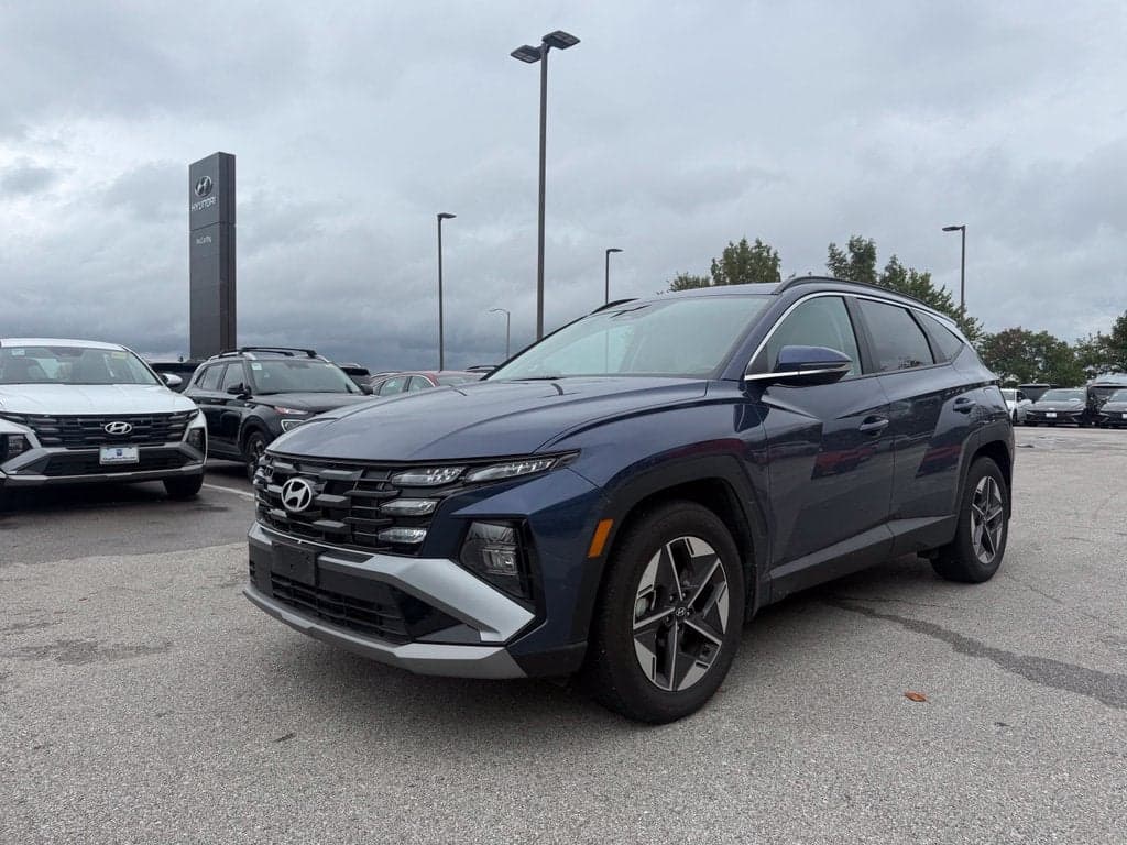 2025 Hyundai Tucson SEL Convenience — photo 1 of 5