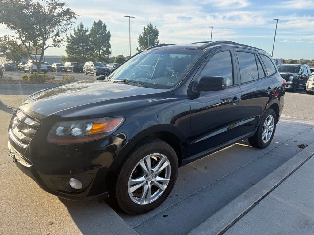 2010 Hyundai Santa Fe SE — photo 1 of 9