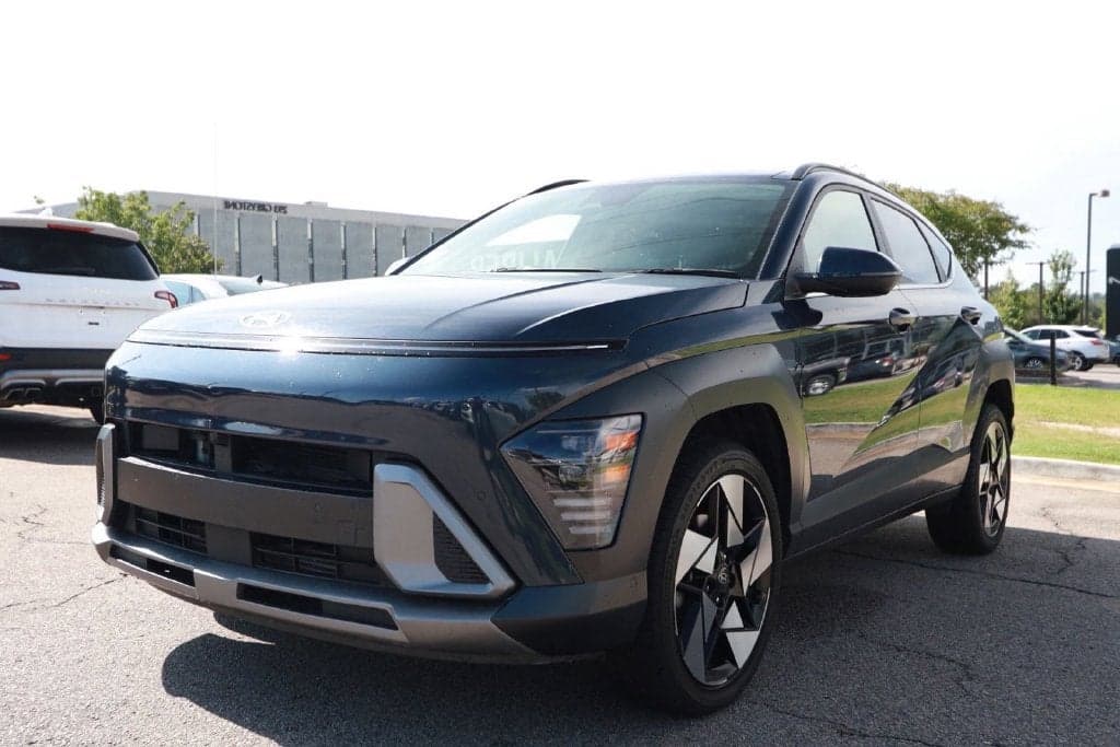 2024 Hyundai Kona Limited — photo 1 of 5