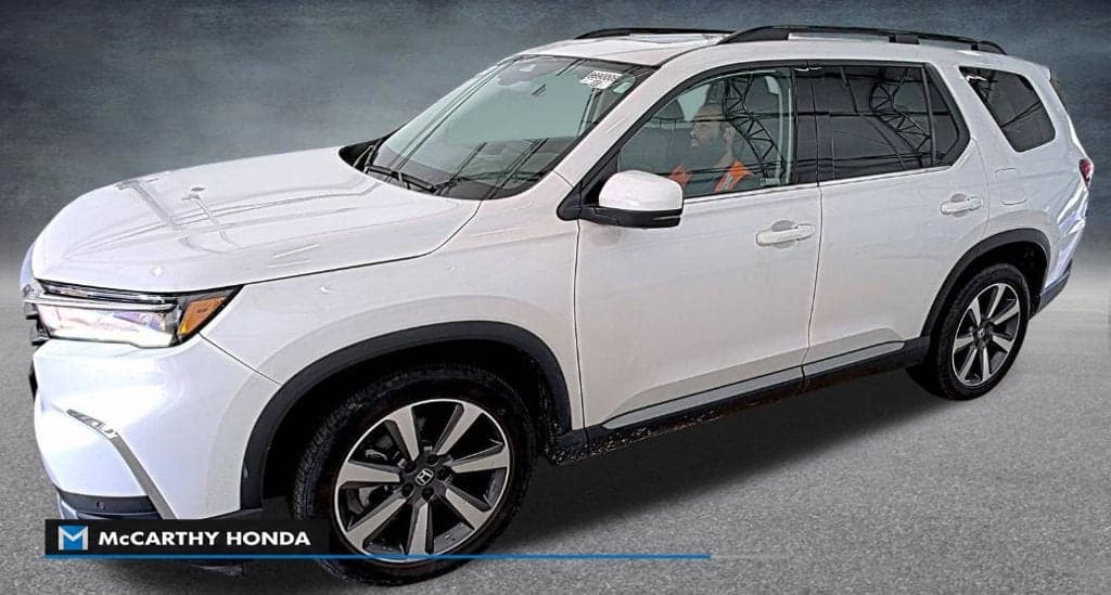 2023 Honda Pilot Elite — photo 1 of 5