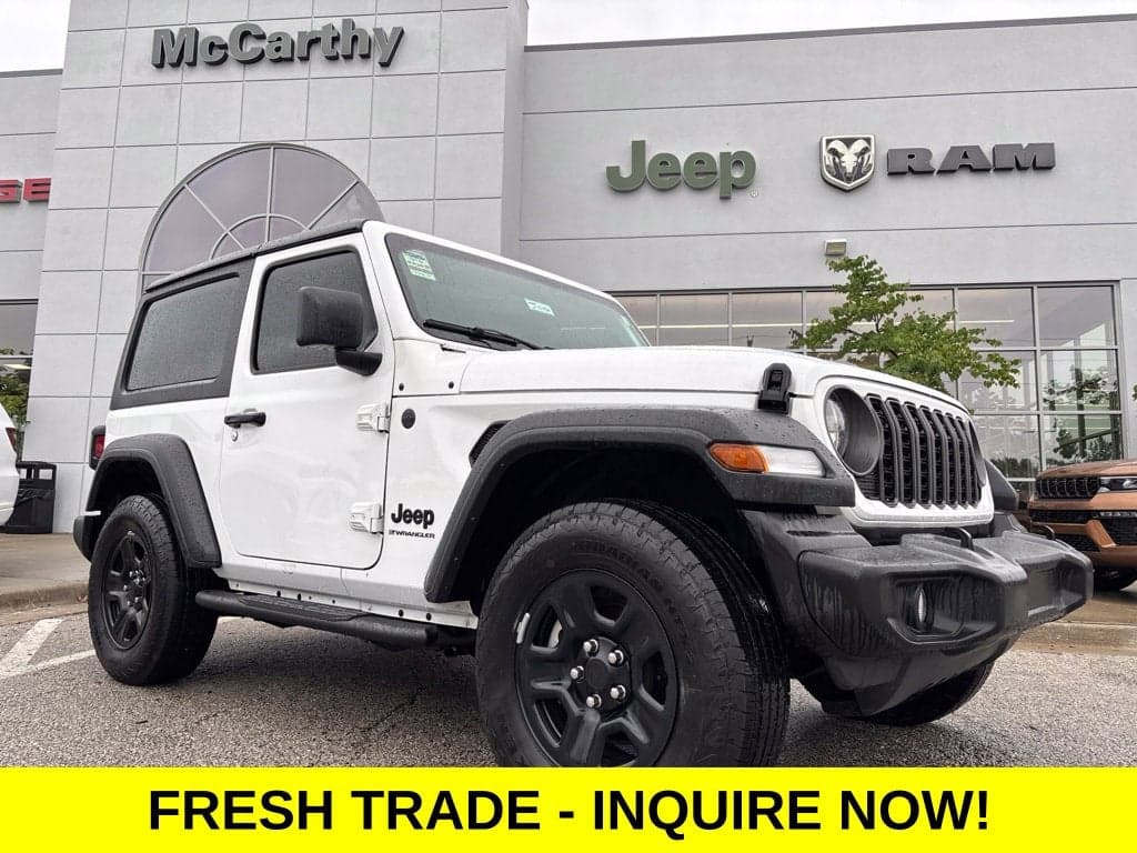 2025 Jeep Wrangler Sport — photo 1 of 8