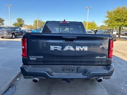 Extra Photo